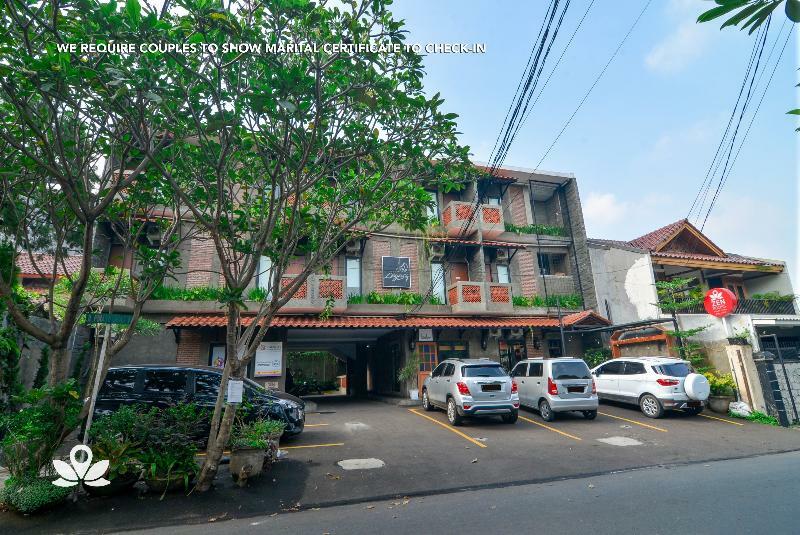 Legacy Residence Pondok Indah Syariah Jacarta Exterior foto